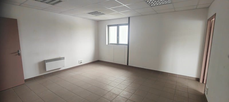 Location Immobilier d’entreprise  Saint Renan
