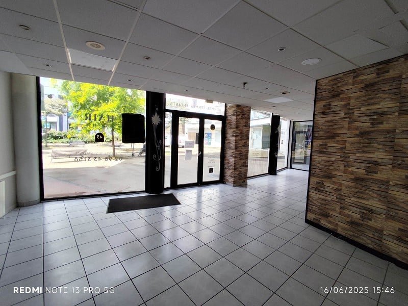 Location Local commercial Salon de coiffure BREST